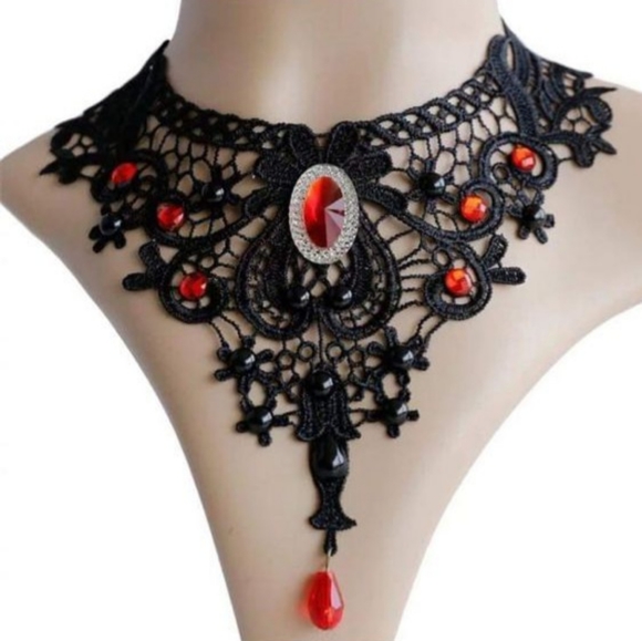 Handmade Exaggerated Jewelry Set - Picture 3 of 5